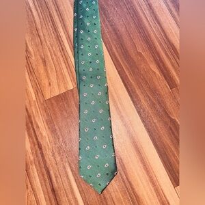 Crown & Ivy Green Tie
